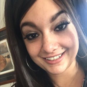 Meet your Posher, Brandi